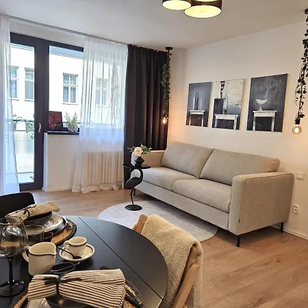 Design In Old Town-free Parking-balcony Appartement *