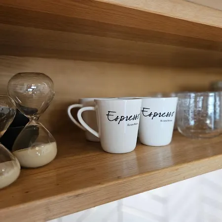 Design In Old Town-free Parking-balcony Appartement *